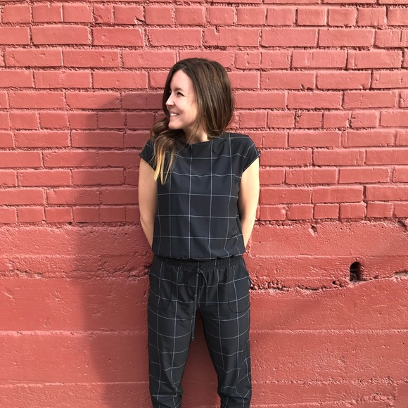 Meet your Posher, Jessica - Picture 4 of 4